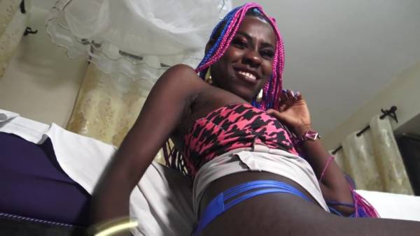 Ebony Teen 18+ Pearl Teasing With Dildo And Chocolate on ebonyporntube.net