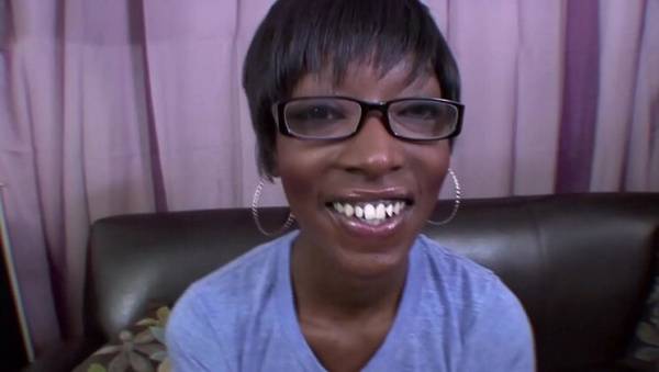 Ebony slut sucks boss's white cock deepthroat on ebonyporntube.net