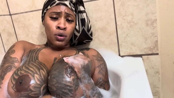 Sexy amateur Marrijanee solo in bathroom - big natural tits and huge ebony ass close-up on ebonyporntube.net