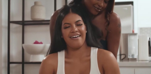 Ebony Couple Swap Turns to a Squirting Foursome on ebonyporntube.net